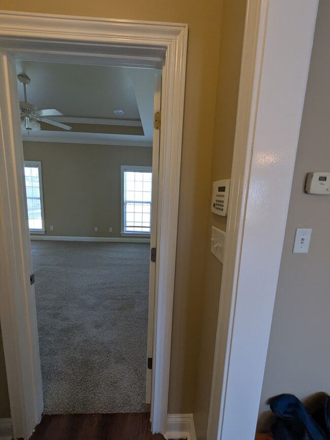 Building Photo - Cute home located in the heart of Valdosta!