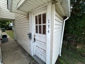 Building Photo - 134 Kastner Ave