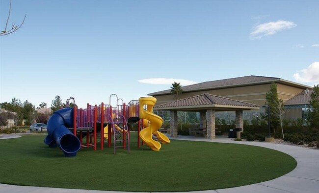 Building Photo - 359 Foster Springs Rd