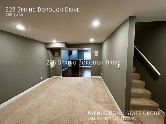 Building Photo - 228 Spring Borough Dr