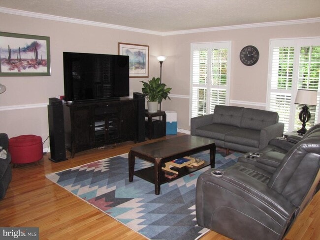 Building Photo - 9031 Blarney Stone Dr