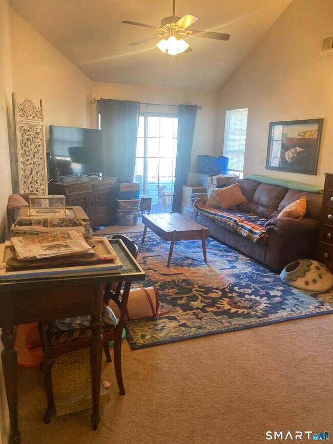 Building Photo - 3 Forest Glen Cir