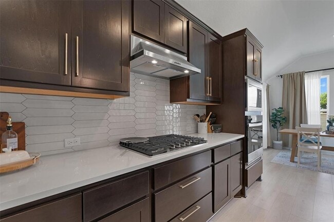 Building Photo - 20240 Smedley Dr