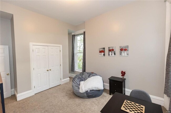 Building Photo - 1736 Nicholson Pl