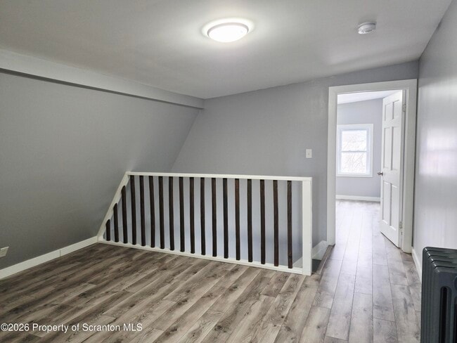 Building Photo - 124 Willow St