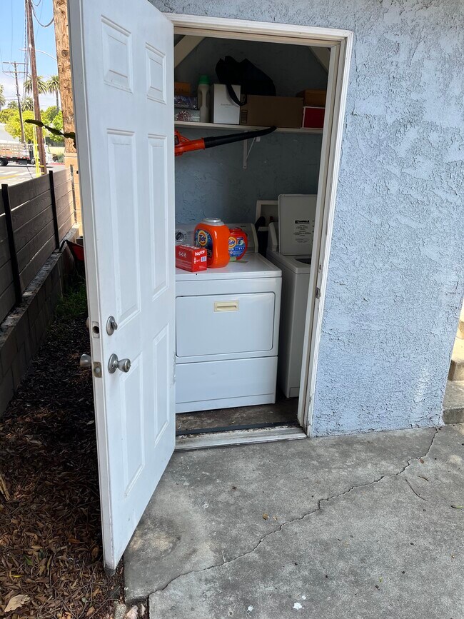 Building Photo - 2133 22nd St