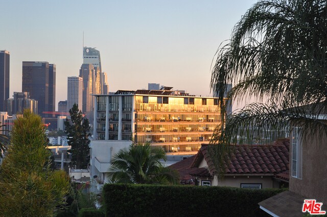 Building Photo - 1115 Sunset Blvd