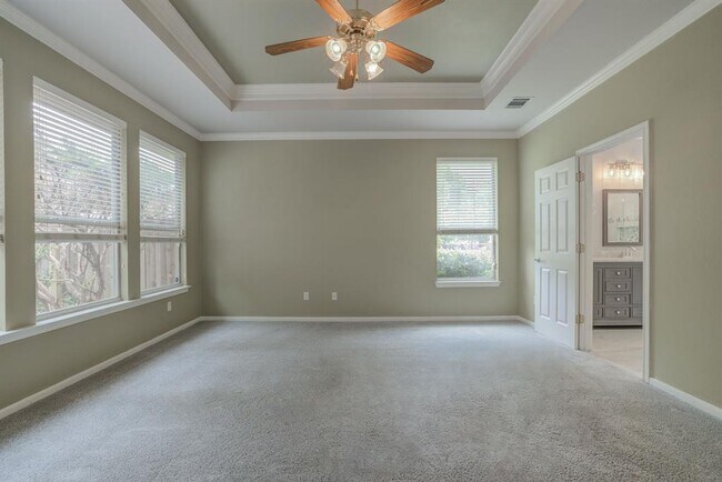 Building Photo - 3624 Malone Dr