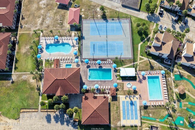 Building Photo - 17462 Front Beach Rd