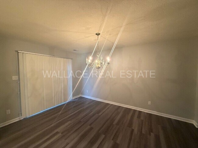 Building Photo - 8206 Gallaher Station Dr