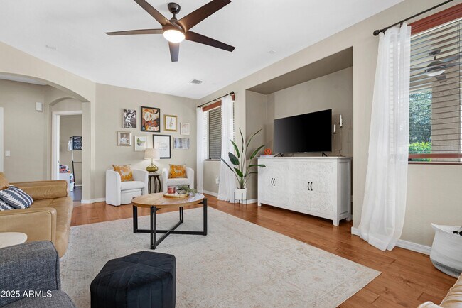 Building Photo - 5419 W Tether Trail