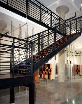 Building Photo - Highly sought after live/work space for le...