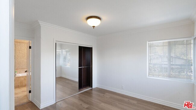 Building Photo - 3446 Alginet Dr