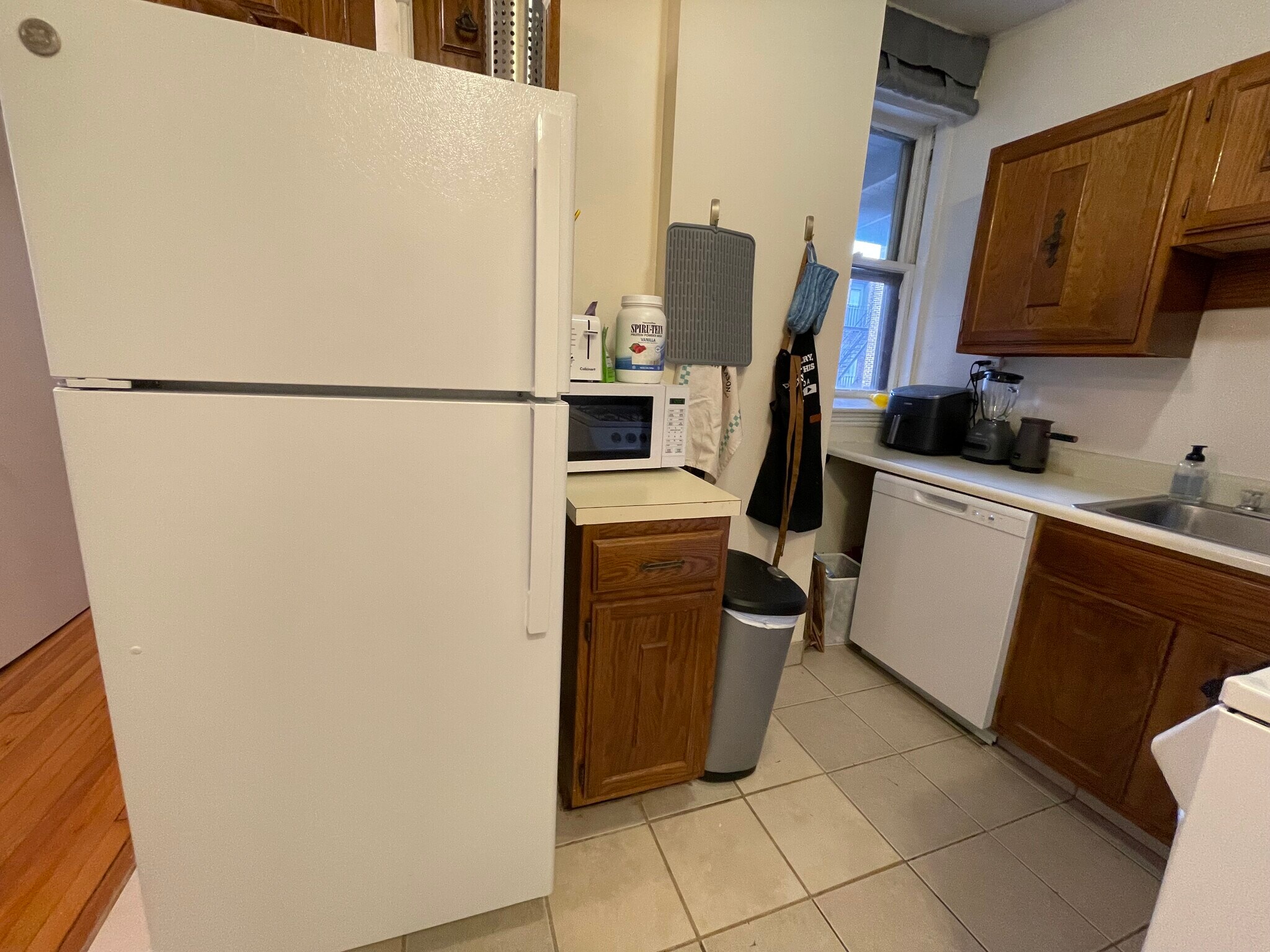 Building Photo - 1355 Commonwealth Ave