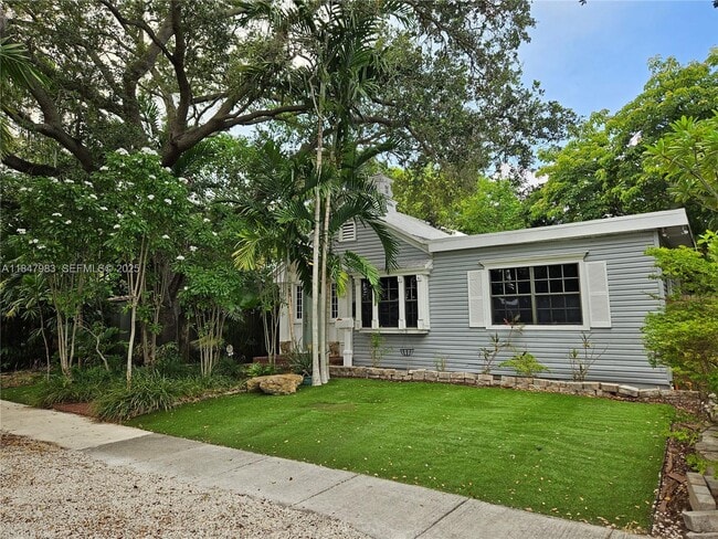 Building Photo - 38 SW 6th St