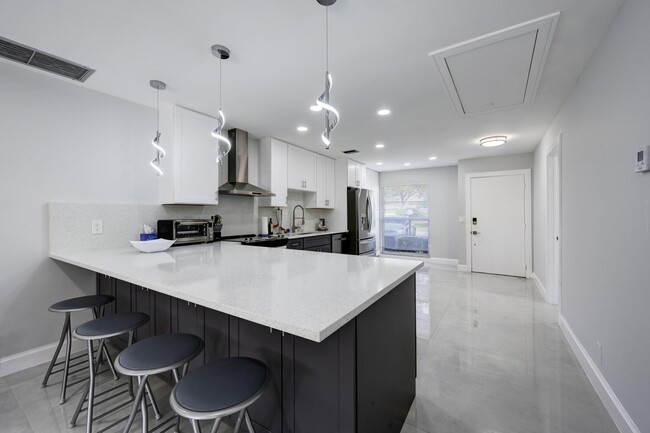 Building Photo - 21070 Covington Dr