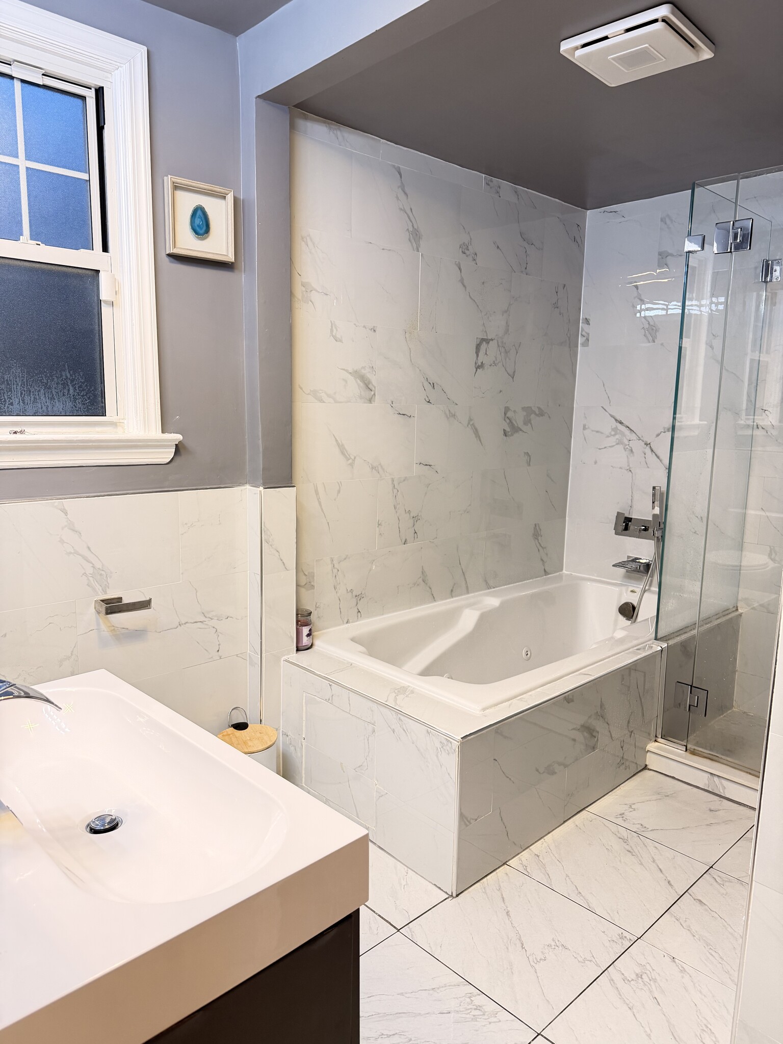 Building Photo - 176 Park Ave