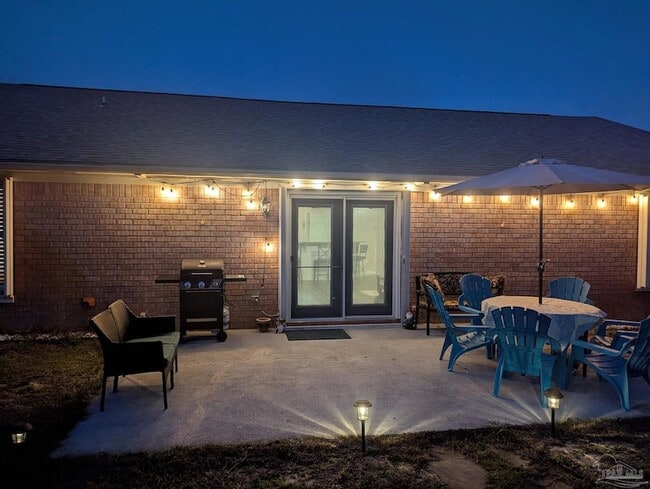 Building Photo - 4009 Shorewood Dr