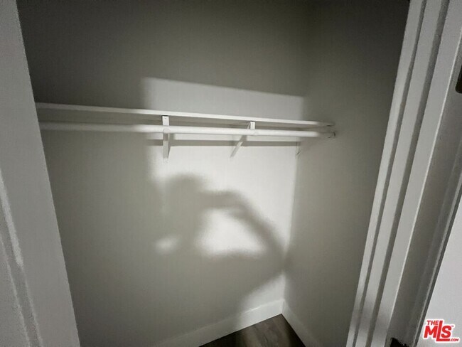 Building Photo - 14719 Chadron Ave