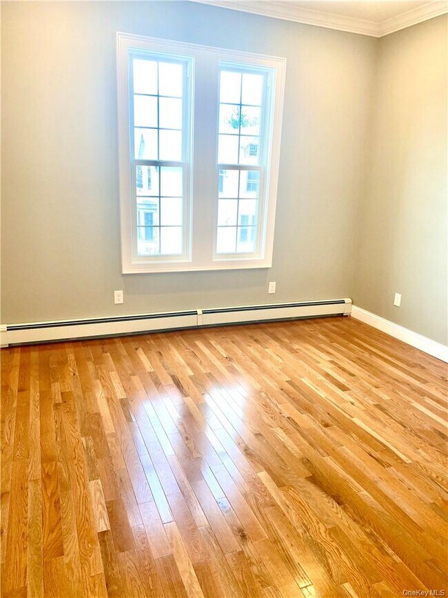 Building Photo - 26 Courtland St