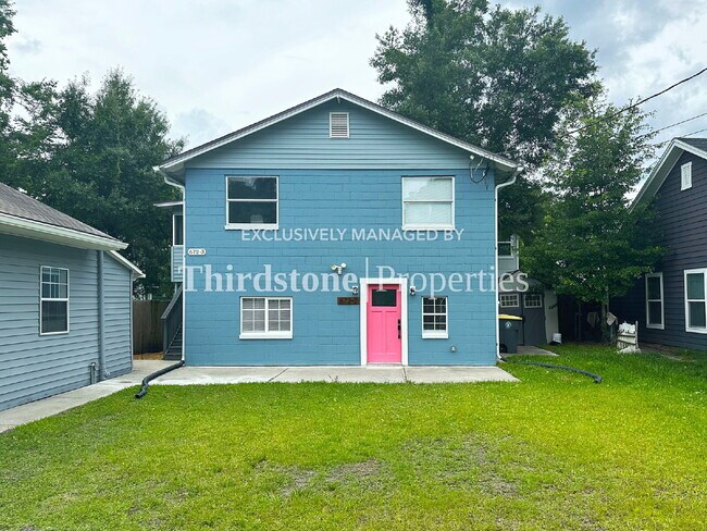 Primary Photo - 672 Chestnut St