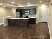 Building Photo - 1419 N Franklin St