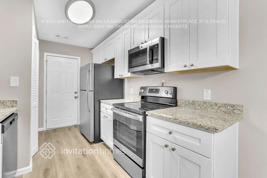 Building Photo - 8605 Garvey Dr