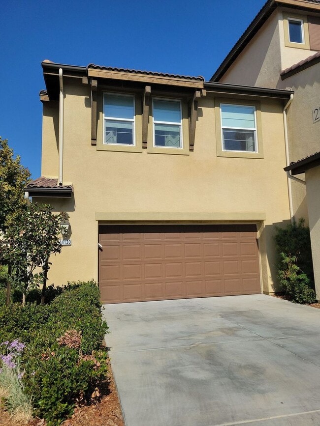 Building Photo - Executive and Upgraded 3-Bedroom Townhome in South Temecula!