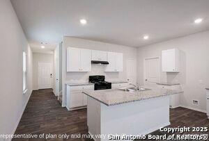 Building Photo - 149 Middle Grn Lp