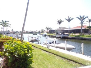 Building Photo - 2002 Bal Harbor Blvd
