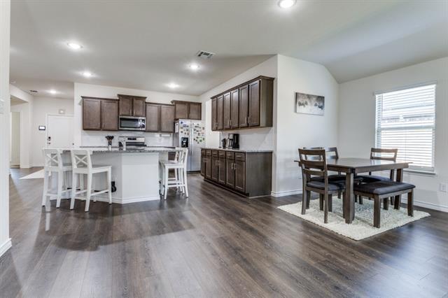 Building Photo - 603 Calm Springs Dr
