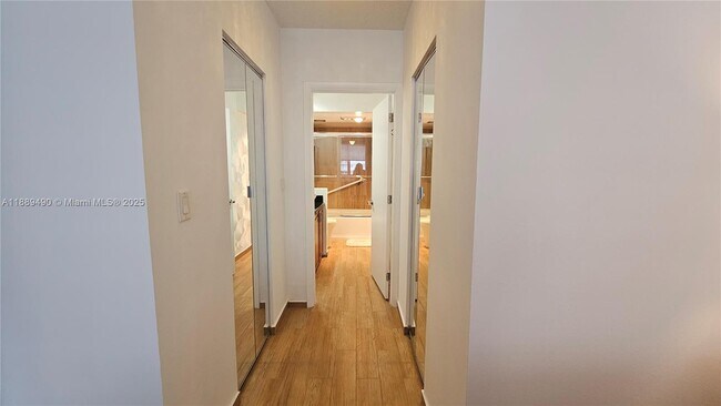 Building Photo - 1980 S Ocean Dr