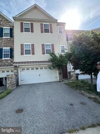 Building Photo - 103 Russell Ln