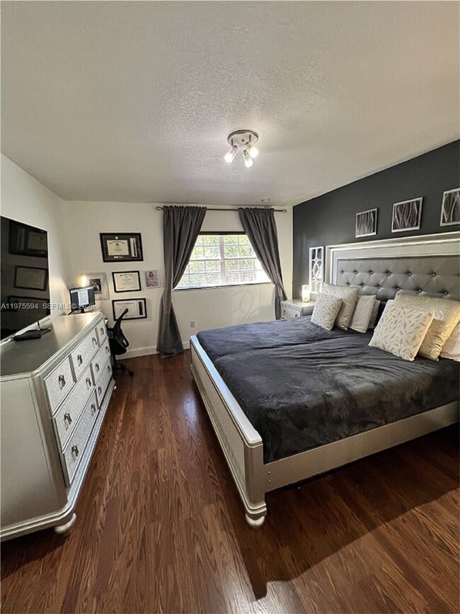 Building Photo - 12406 NW 7th Ln