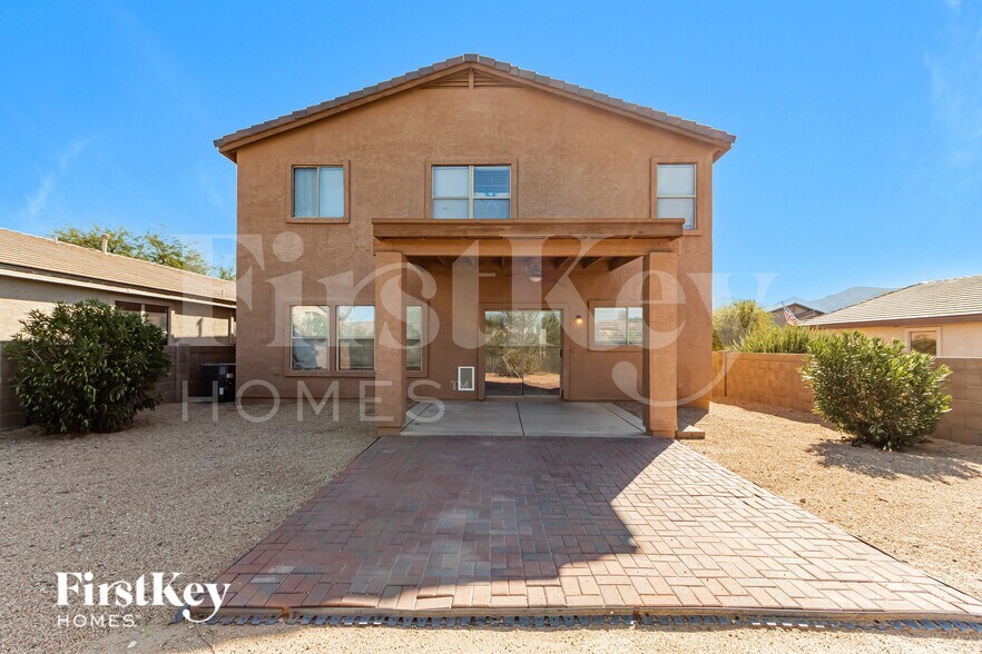 Building Photo - 12949 N Desert Olive Dr