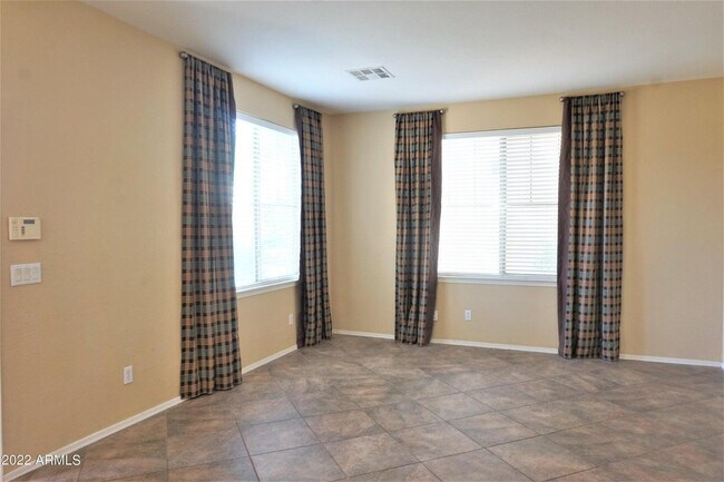 Building Photo - 2792 S Arroyo Ln