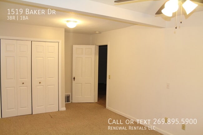 Building Photo - 1519 Baker Dr