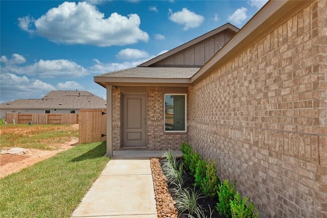 Building Photo - 111 Cedar Elm Ct