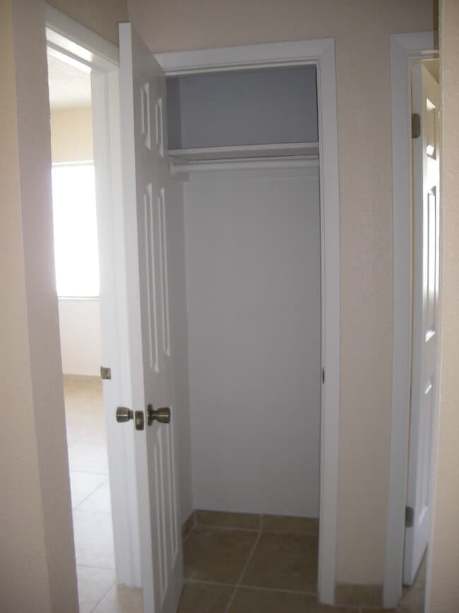 Building Photo - 3810 NW 65th Ave