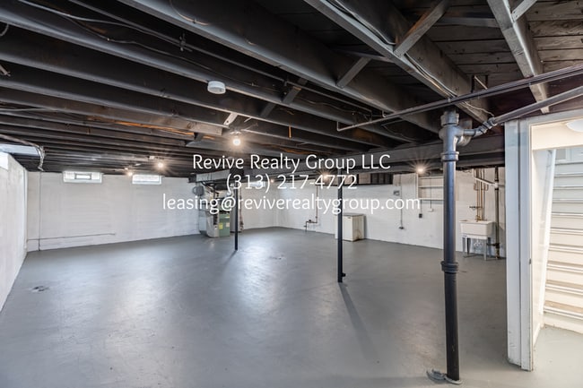 Building Photo - 1131 Rahn St