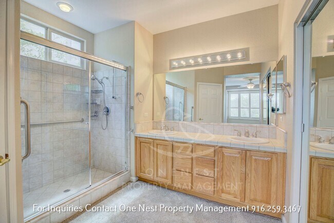 Building Photo - 2 bedroom, 2 bathroom + Casita in Sun City Lincoln Hills