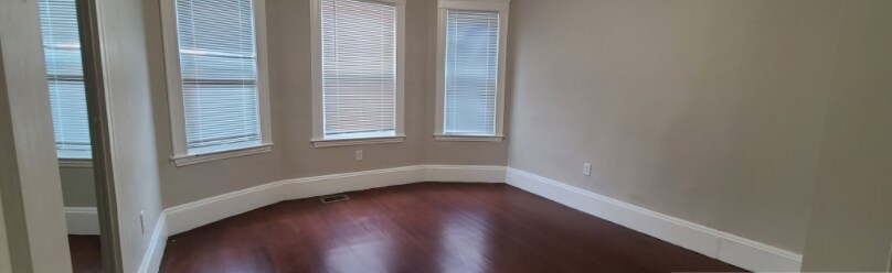 Building Photo - 724 Parker St