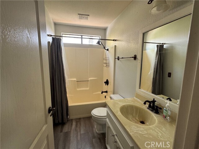 Building Photo - 29493 Longhorn Dr