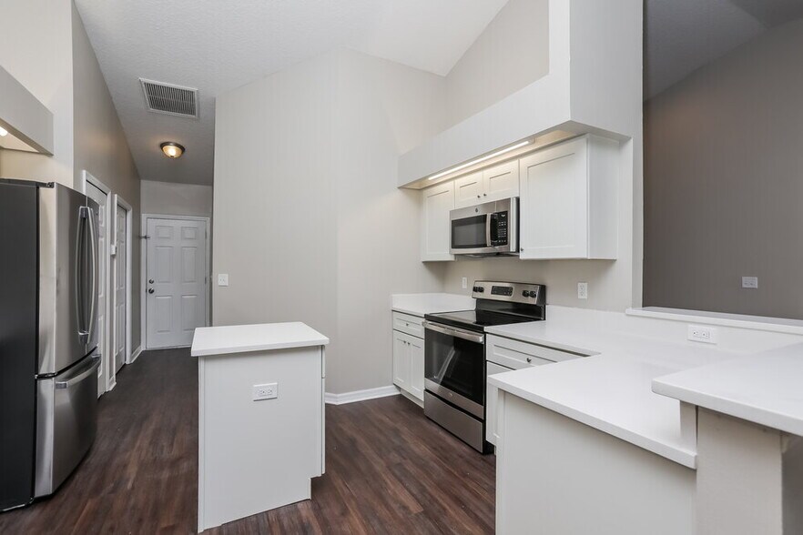 Building Photo - 4710 Marsh Harbor Dr