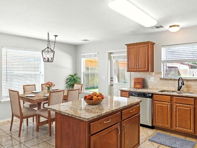 Building Photo - Striking Two-Story New Braunfels Rental Home