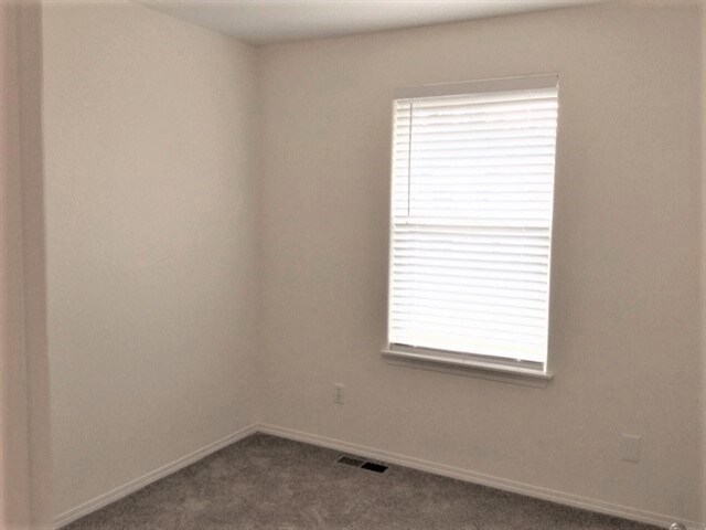 Building Photo - 4618 196th Pl NE