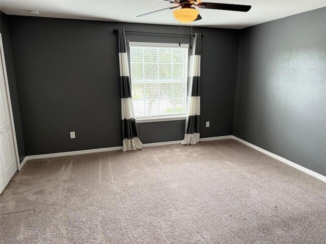 Building Photo - 12236 Fairlawn Dr