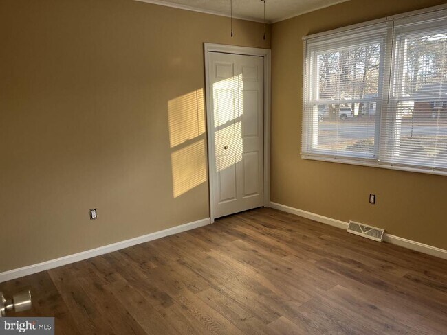 Building Photo - 47968 Mary Lynn Dr