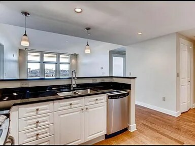 Building Photo - 7220 W Bonfils Pl