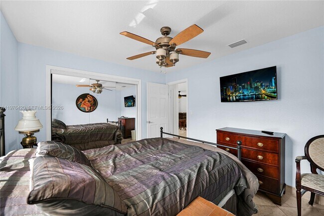 Building Photo - 5081 SW 119th Ave